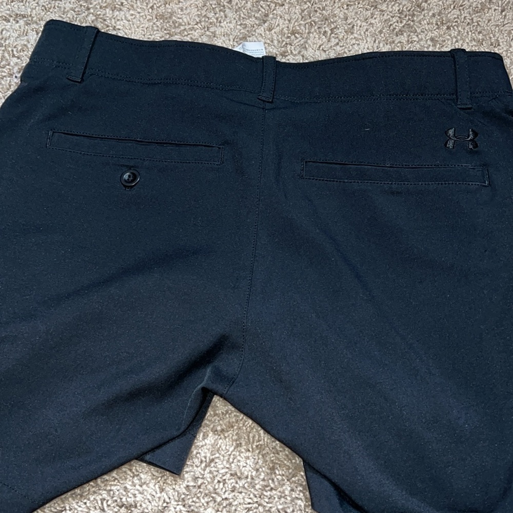 Under Armour black casual short - Picture 6 of 10